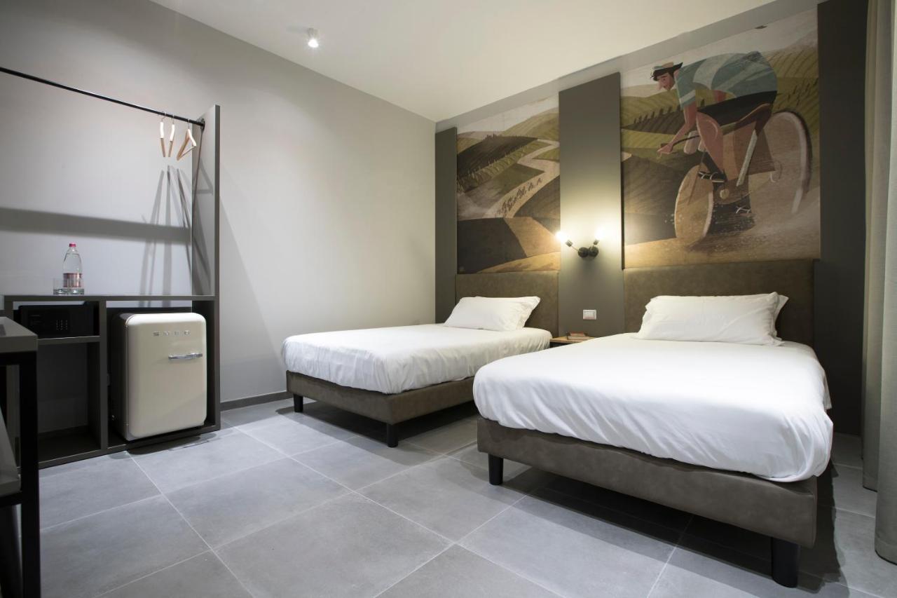 Mathis Hotel